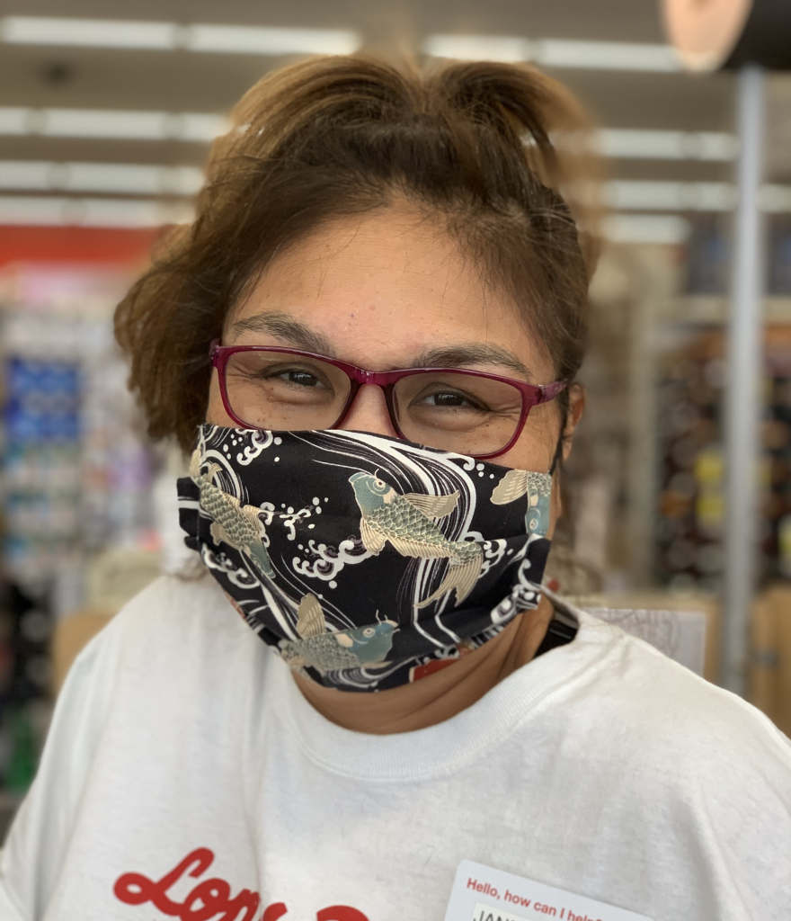 Aloha print facemask hawaii coronavirus