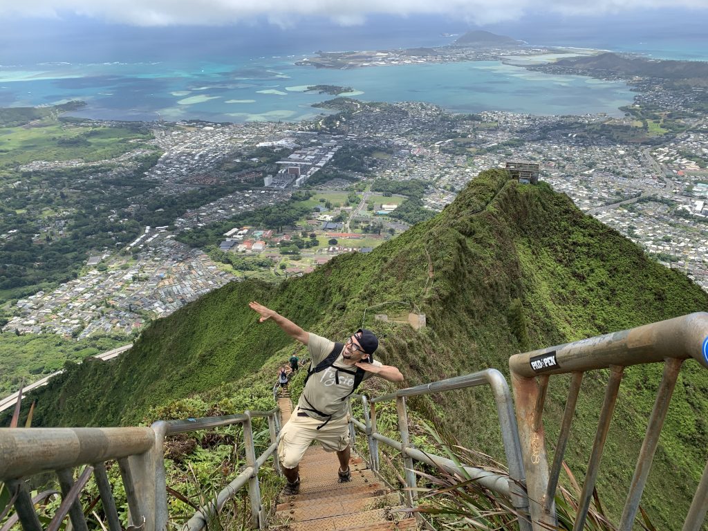 stairway to heaven haiku stairs oahu hawaii hike