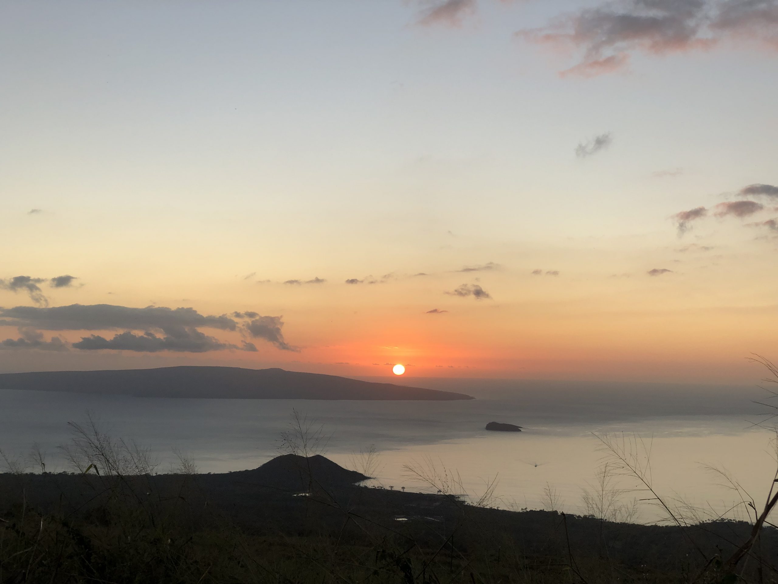 road to hana loop sunset