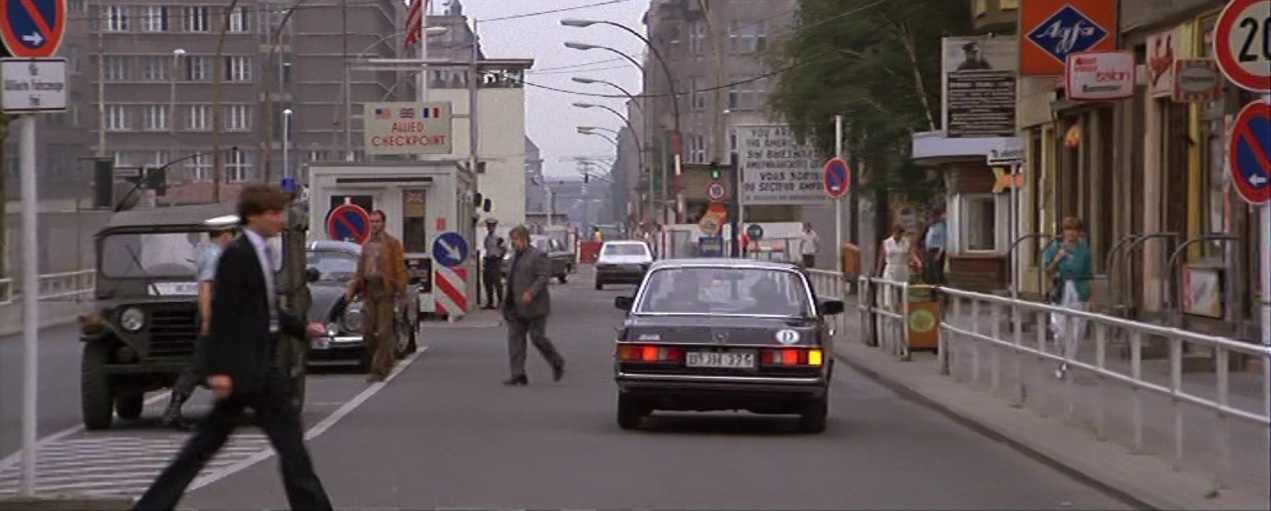 checkpoint charlie octopussy james bond 007