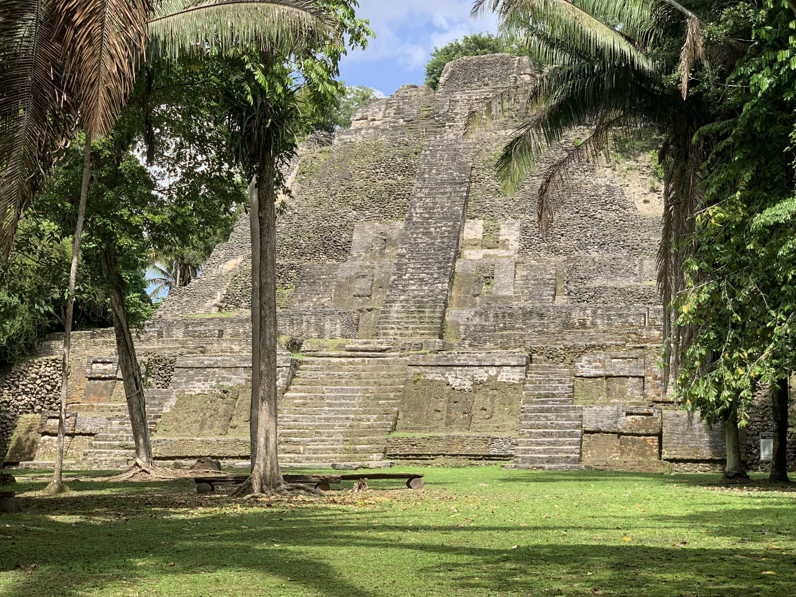 high temple lamanai belize