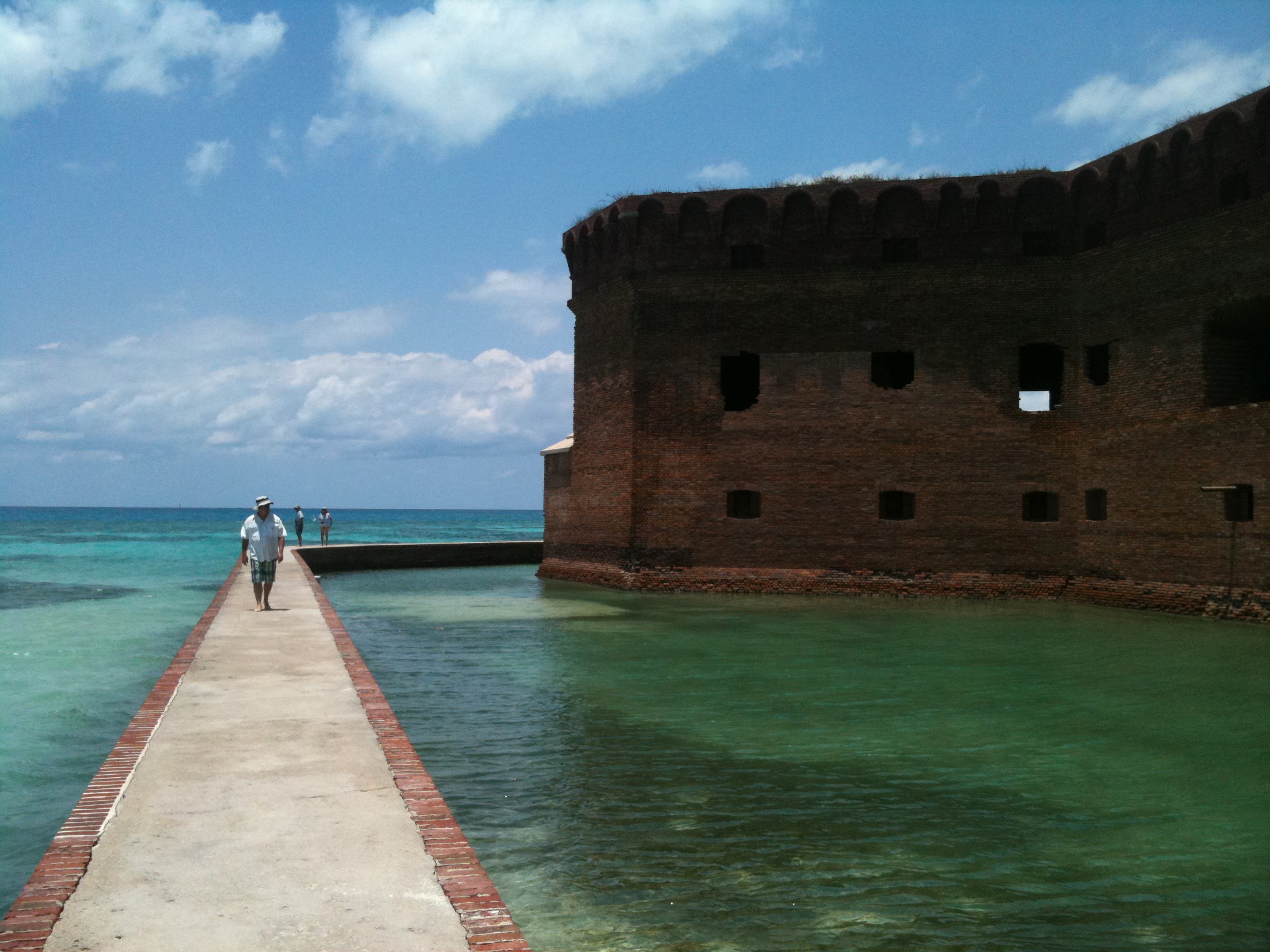 dry-tortugas-national-park-fort-jerfferson-florida-keys guide