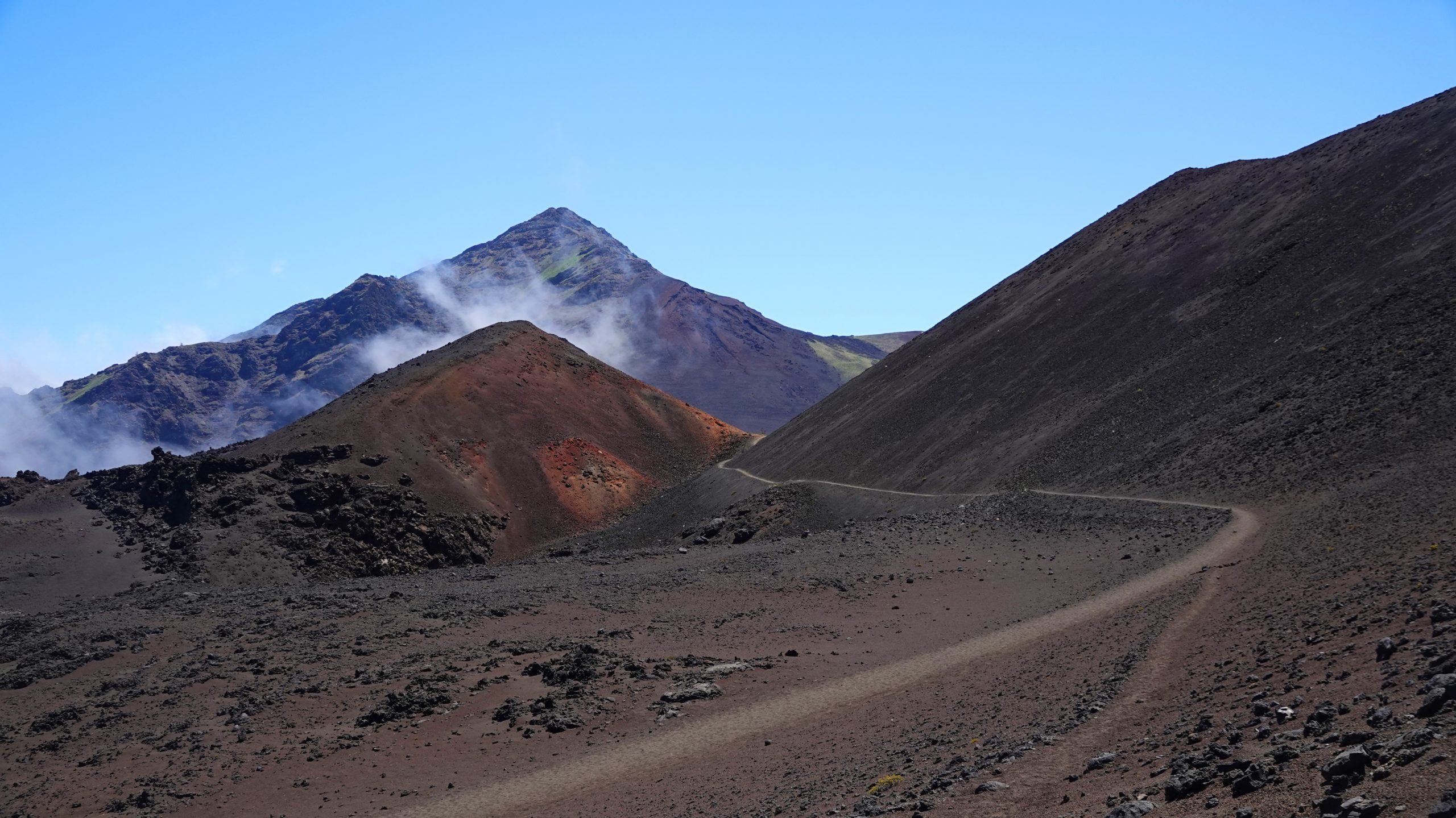 haleakala national park crater hike