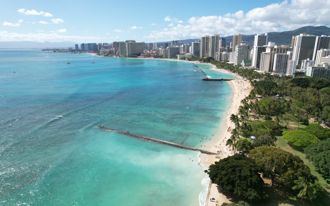 7 Reasons Living in Honolulu Hawaii Can Feel LONELY!