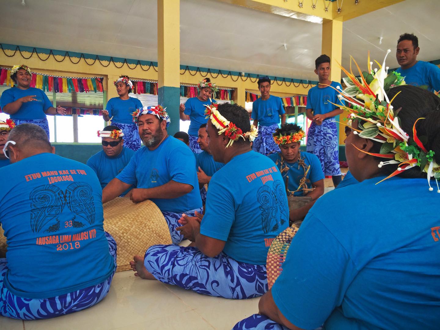 tuvalu people performing fatele in funafuti